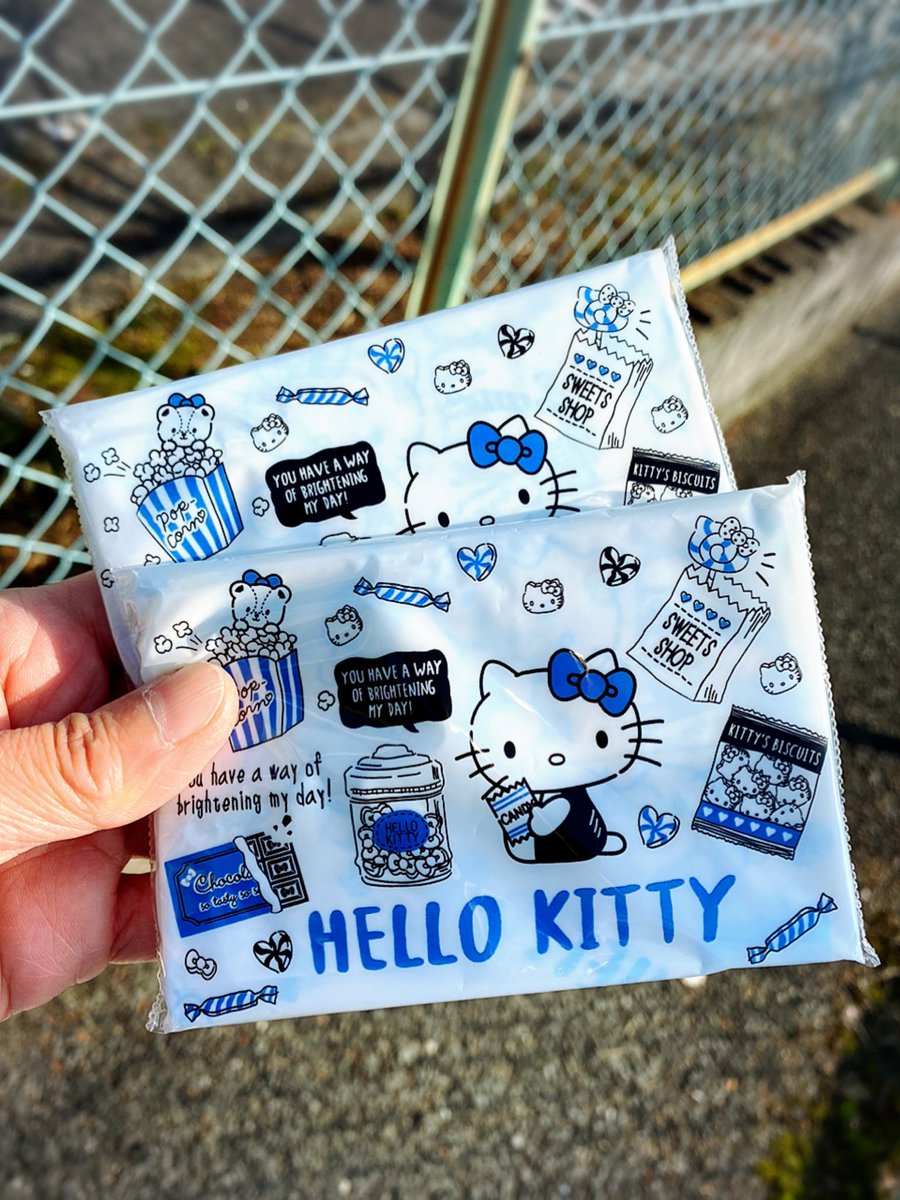 ゆきよ みずほ銀行でもらった キティちゃんのポケットティッシュが 超かわいい ティッシュにもキティちゃんの絵柄が 描かれてて 可愛いすぎて鼻なんか かめん 笑 ポケットティッシュ キティちゃん みずほ銀行 ゆきよ みずほ銀行でもらった キティちゃんのポケットティッシュが 超かわいい ティッシュにもキティちゃんの絵柄が 描かれてて 可愛いすぎて鼻なんか かめん 笑 ポケットティッシュ キティちゃん みずほ銀行