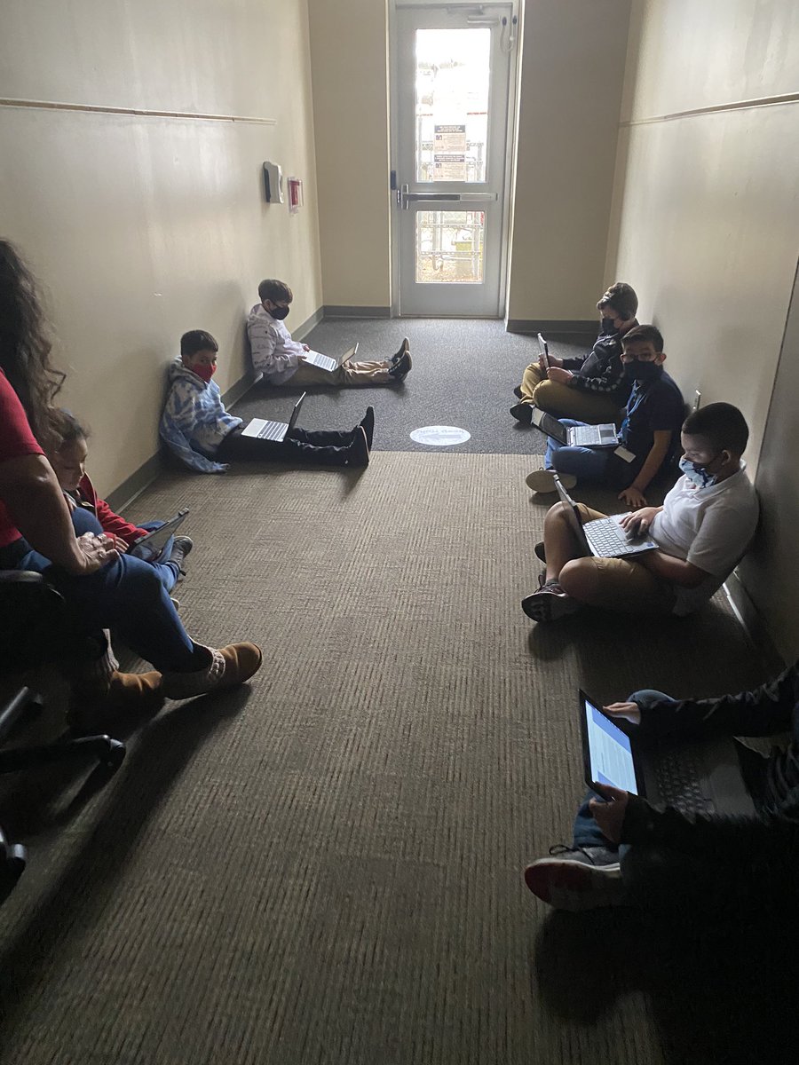 Yesterday <a href="/ReynoldsElem/">Reynolds Elementary</a> we had a power outage but that didn’t stop our dedicated teachers ! Every moment matters ! <a href="/SpringISD/">Spring ISD</a>