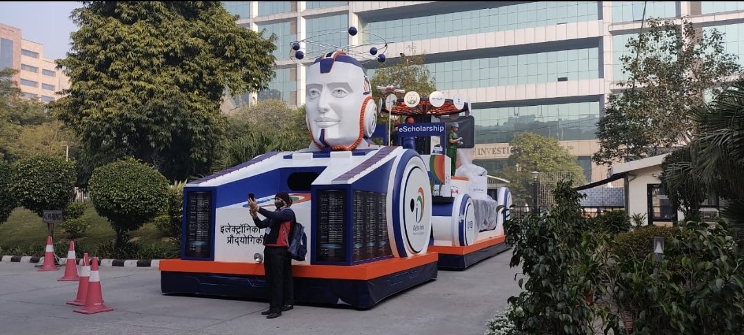 abhish18's tweet photo. The #RepublicDay Tableau of @GoI_MeitY will be showcased in our office premises at Electronics Niketan for the next few days. Do visit, click pics and share them on social media with #MeitYTableau for some exciting surprises!! @_DigitalIndia @mygovindia https://t.co/oDLA3ffXFC