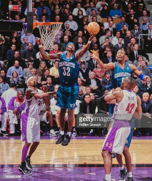 just1flintstone's tweet photo. @erob3232 why you do @mopete24 like that. lol. 😂 #Tbt https://t.co/K4HDdcrWwQ