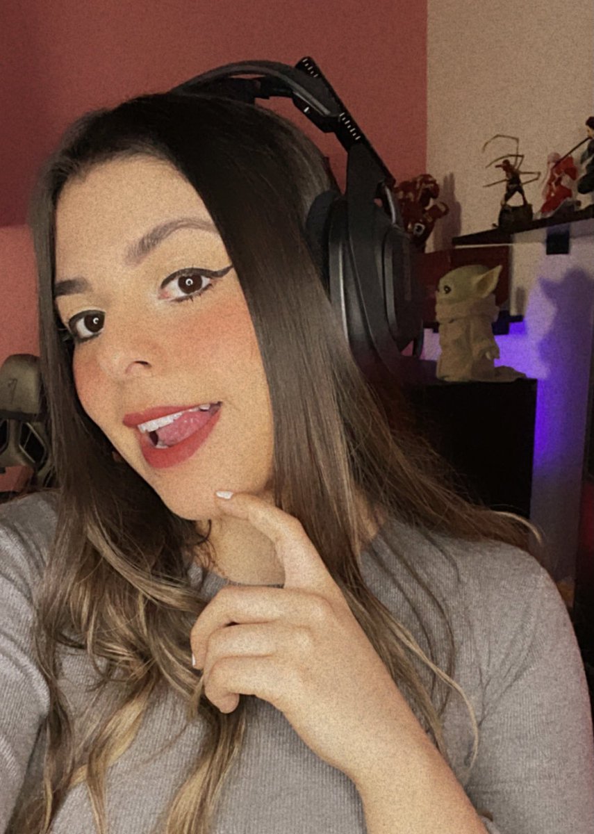 MIÉRCOLES😈 RT se agradece :) 
twitch.tv/soyren_