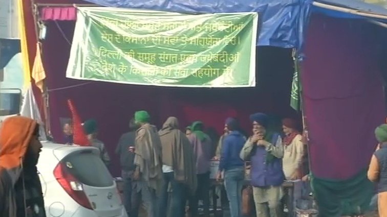 टिकरी बॉर्डर पर बड़ी संख्या में सुरक्षाबल तैनात, कृषि कानूनों के खिलाफ टिकरी बॉर्डर पर किसानों का विरोध-प्रदर्शन जारी। #FarmLaws #DNNNews #DNNNewsMPCG #MPBreakingNews #MPNewsToday #MPHindiNews