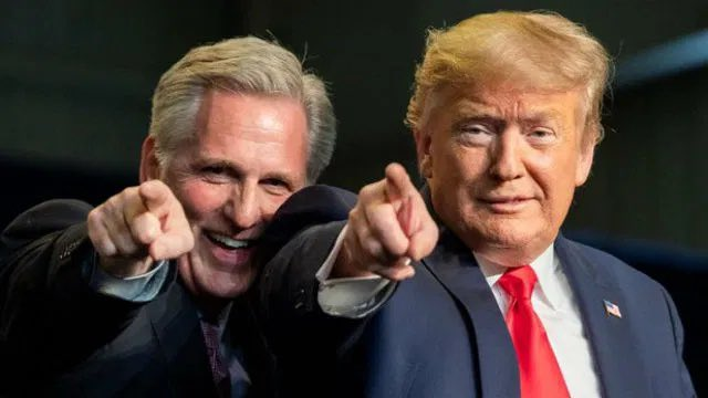 Advocacy_Edge's tweet photo. Kevin McCarthy's trip to Mar-a-Lago to pay homage to Trump and plot their political future is acknowledgement that he fully supports ongoing government insurrection. We cannot have a functioning government when the majority of R's in Congress seek to destroy our democracy. https://t.co/03VzLoB11I