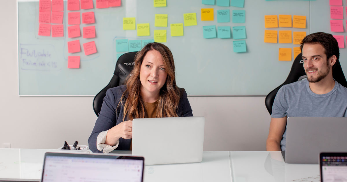 So gelingt die Gesprächsführung: #Fragetechniken vorgestellt + Tipps für Fragen: fuer-gruender.de/blog/fragetech…

#Gesprächsführung #Kommunikation