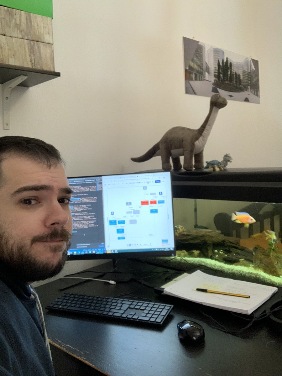 alessio_moretti's tweet image. 6.30 di mattina, acquari, dinosauri e architetture di sistemi distribuiti da portare in HLD in meno di 24 ore. Buon #devthursday!