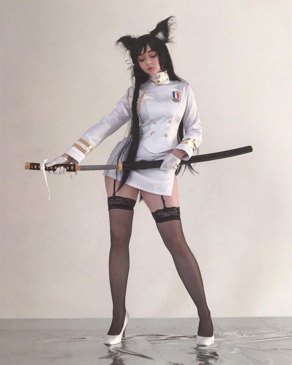 These are my old backstages for the Atago photoset~ 😣Thinking that I would like to reshoot it someday, eh! 🥲💘 https://t.co/6MyqNAfbOQ