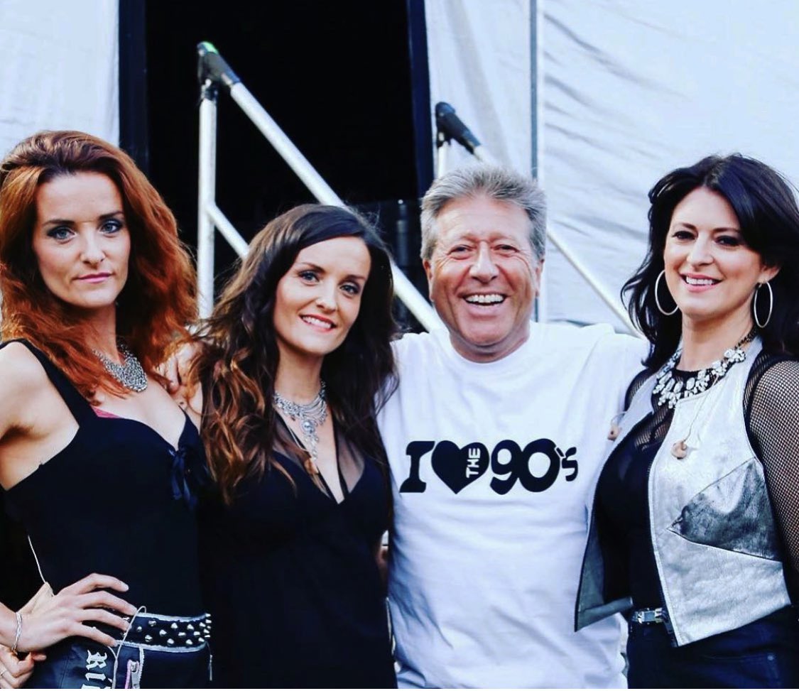 BwitchedReunion's tweet photo. ๐ซTHROWBACK THURSDAY๐ซ
Does anyone else ๐ค the 90s as much as Dr Fox?!
#tbt #bwitched #neilfox #drfox #90s https://t.co/EZam3IDlkH