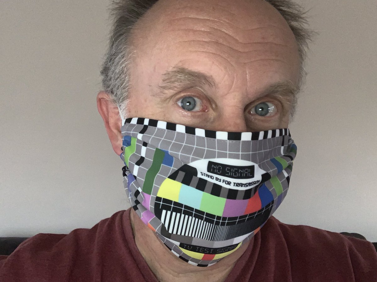 PaulRuss2012's tweet image. New mask! #Television #TestCard Thanks @BingeDesigns 👍🏻