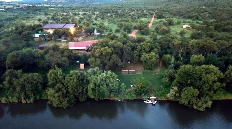 An unspoiled wilderness venue on the banks of the Vaal River. Koedoeslaagte Mountain Bike Trail Park &amp; Venue offer miles of purpose-built trails for hiking, trail running, and mountain biking.

koedoeslaagte.com

#rediscovernexplorefs #summerdifferently