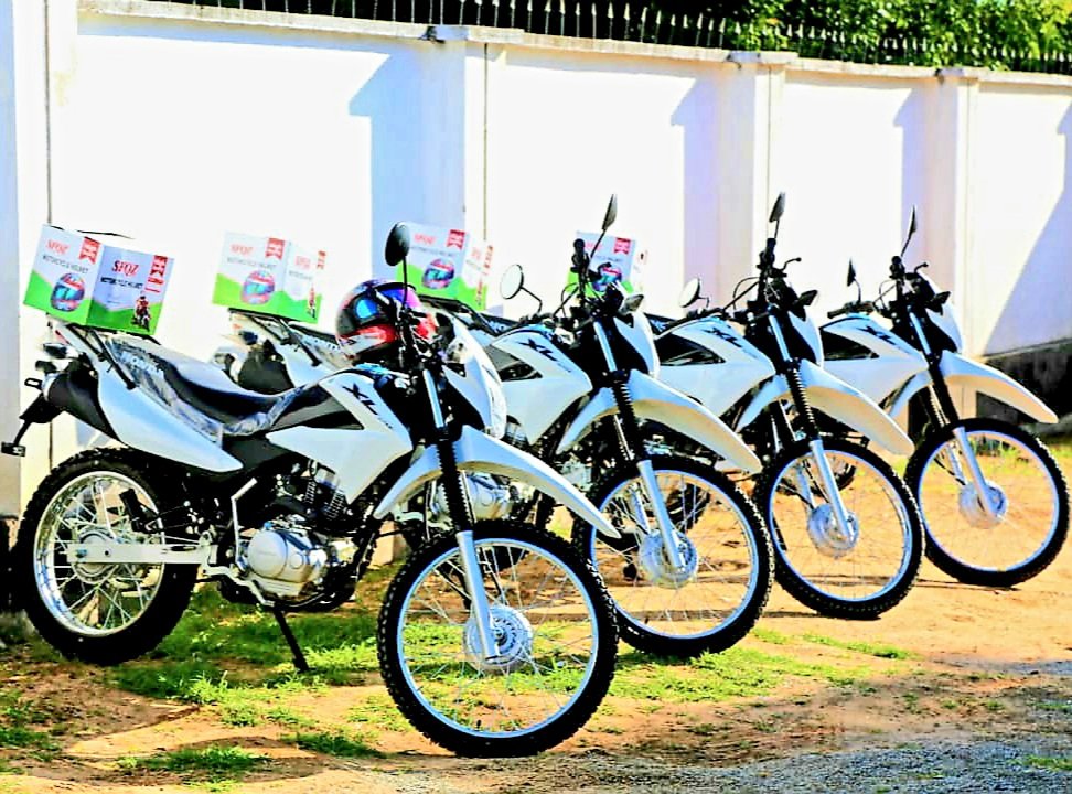 Under IOM “Africa Regional Migration Programme Phase X East & Horn of Africa” funded by @StatePRM, #USA that aims at increasing Government’s capacity to reduce #IrregularMigration, @IOMTanzania, donated 4 Motorbikes to @UhamiajiTz in Dodoma, today, 28Jan21.