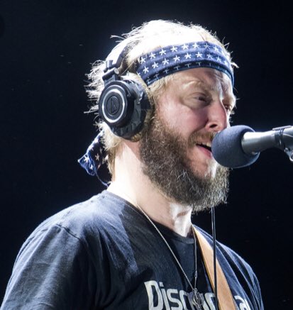 It feels almost isolated when I listen to this album I feel a since of disconnect from everything around me crazy how a sound so minimal can be so complex in its own ways an unforgettable first listen and an unforgettable album