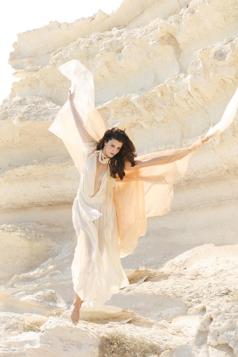 maria_alexea's tweet photo. “Everything #daemonic is between #divine and #mortal” #Diotima goes on to describe daemons as:
”INTERPRETING and transporting human things to the #gods and divine things to men; entreaties and sacrifices from below, and ordinances and requitals from ABOVE” 
#PLATO #Philosophy https://t.co/pBDzlzejPQ