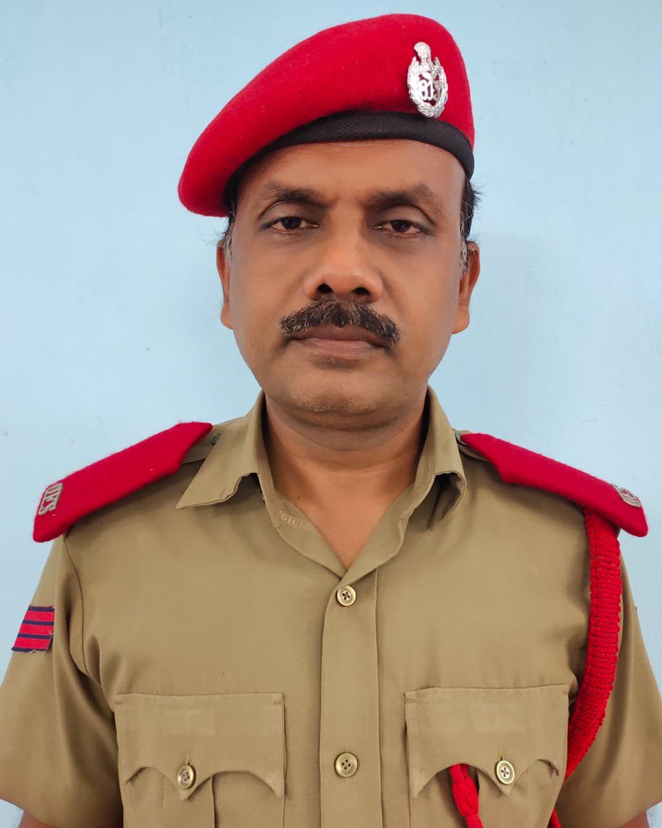 DGFS_HGs_CD's tweet photo. Congratulations to Leading Fireman, Kamalakanta Puhana of Kodala FS for being selected for President’s Fire Service Medal for Distinguished Service on the occasion of #RepublicDay2021 @homeodisha @SRC_Odisha @SecyChief @IPR_Odisha https://t.co/PTsn82m0RS