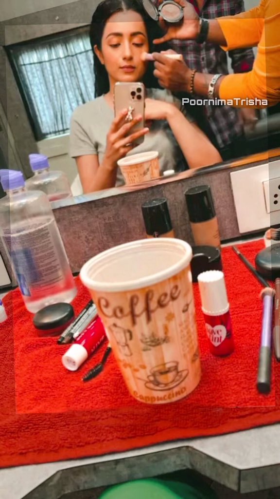 EszUkCuVkAIvhpe?format=jpg&name=medium