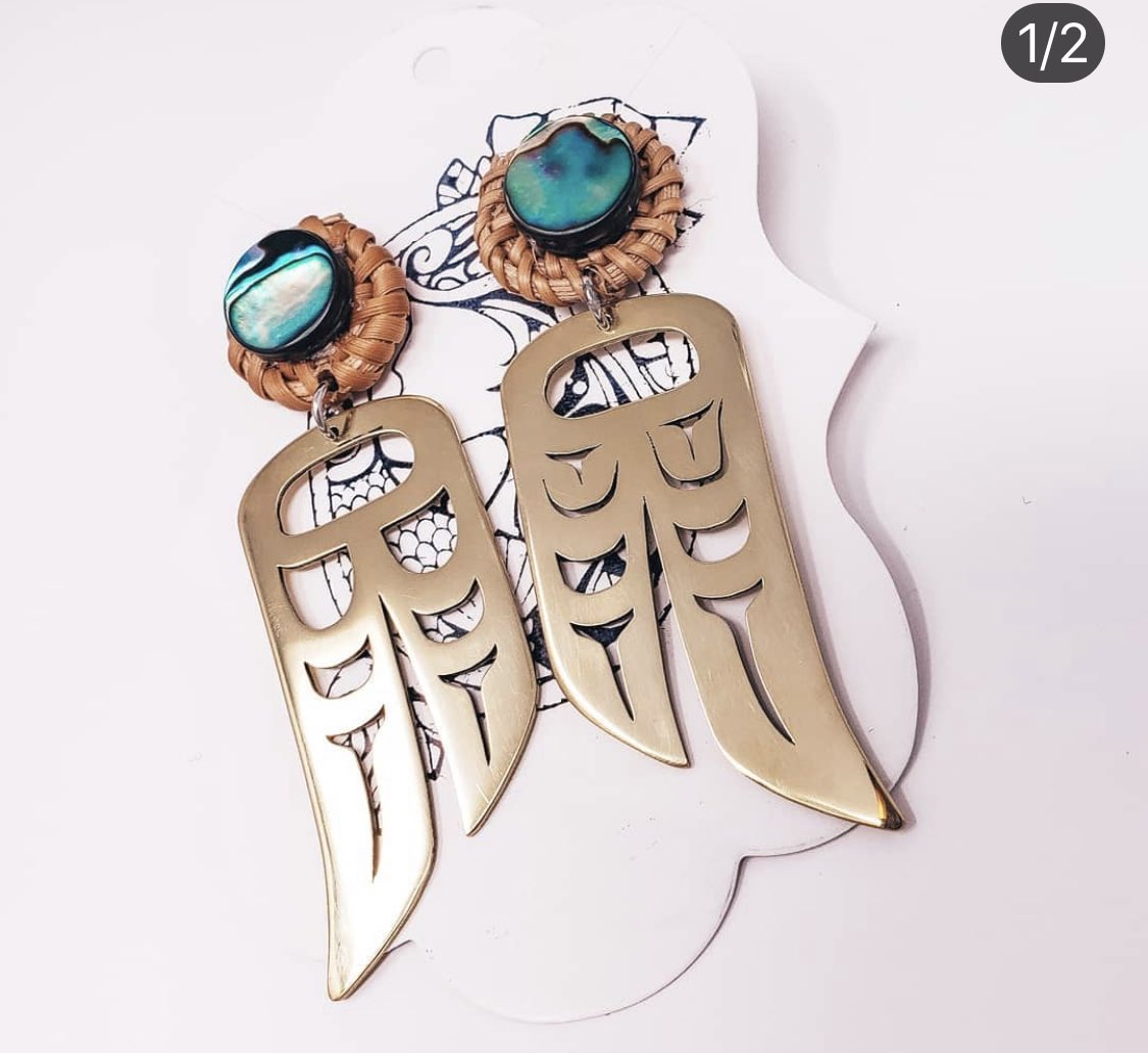 Today is big NWC earring energy. Vina Brown is the owner/operator of Copper Canoe Woman Creations.Her ancestral Haíłzaqvḷa name is ƛ̓áqva gḷ́w̓aqs, which roughly translates to Copper Canoe Woman. Ancestral strength & elegance. IG coppercanoewoman https://www.coppercanoewoman.com 