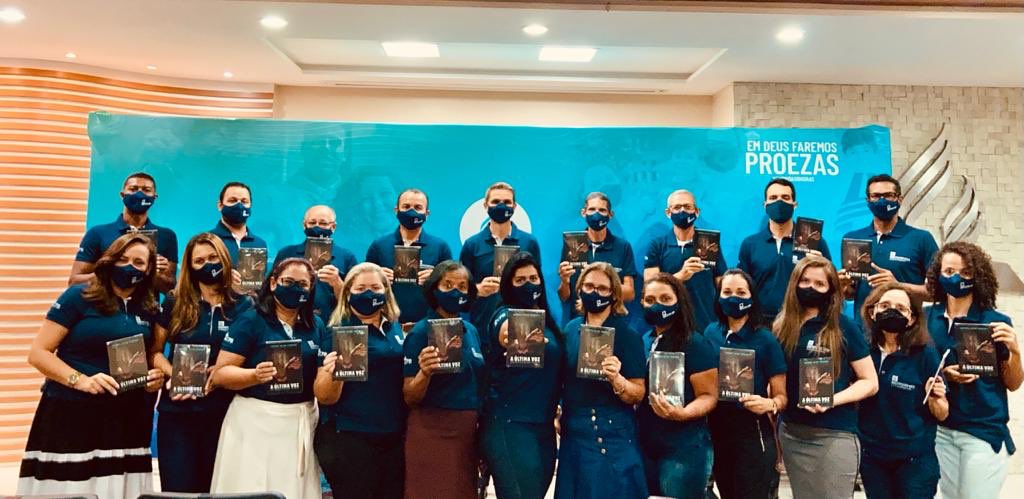 pastorotimar's tweet image. Ezequiel 37:1-14

Ossos secos têm vida e podem voltar a viver?

Se Deus te mandar #PREGAR para eles, pregue! Que:

✅A mão de Deus esteja sobre ti!
✅Se deixe levar pelo Espírito Santo!
✅Para resolver o problema; conheça-o de perto!
✅Ossos sequíssimos obedecem a Deus!

#pregue!