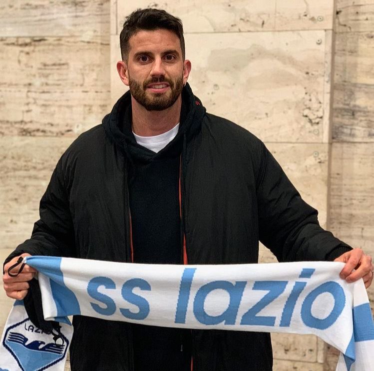 Si apre un nuovo capitolo e sono davvero fiero di poterlo fare con la prima squadra della Capitale! ⚪️🔵 🦅 #CMonEagles <a href="/OfficialSSLazio/">S.S.Lazio</a>