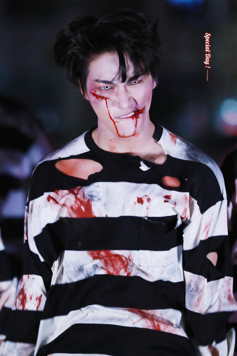 Park seonghwa biting his lips~~~~~°°°°°°°°°A thread °°°°°°°°°°°