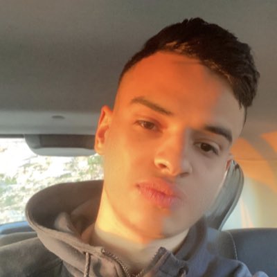 RQLF13's tweet image. #NouvellePhotoDeProfil