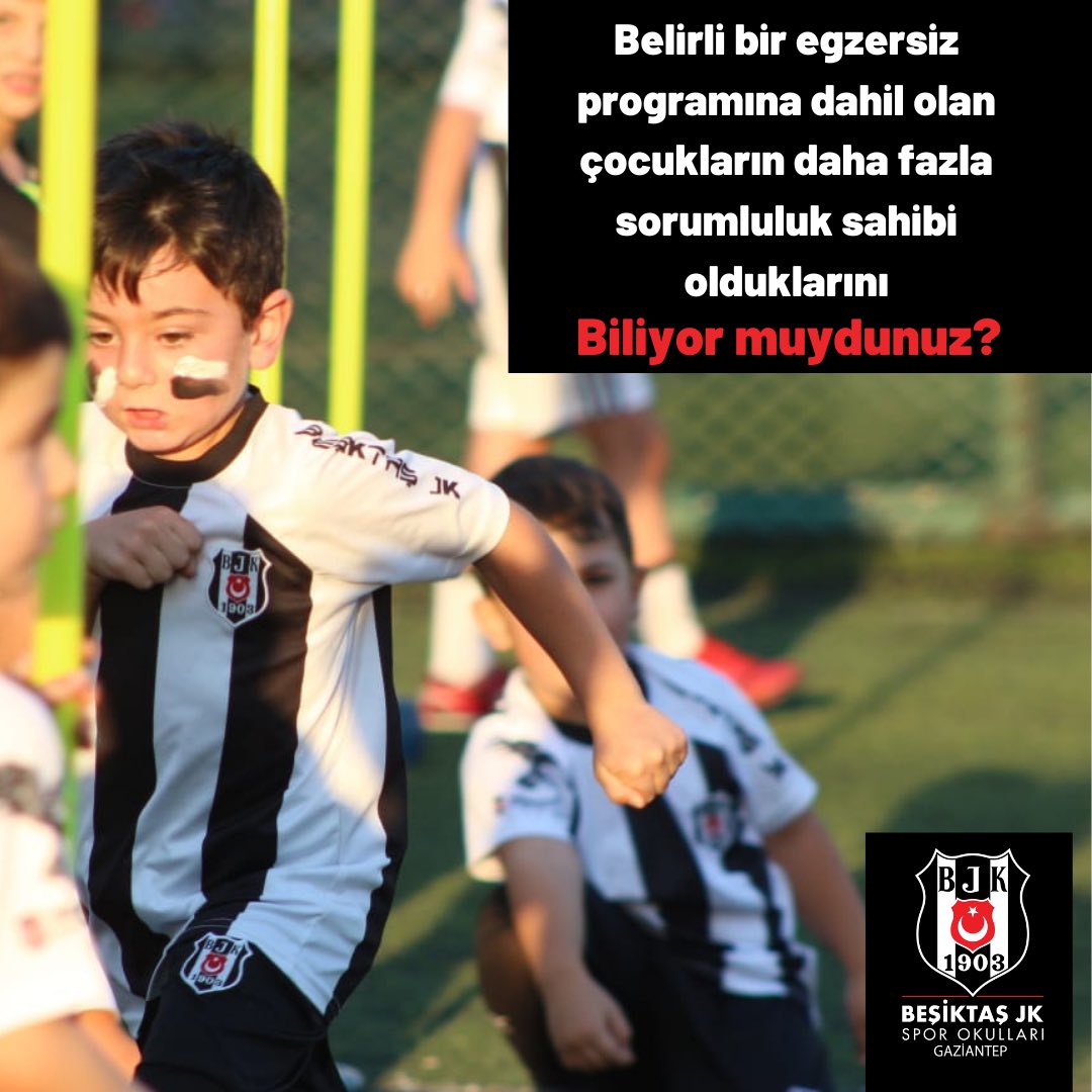 Beşiktaş jk Gaziantep Futbol Okulu - Arkana bakmadan hedeflerin  doğrultusunda hızla ilerle!🦅 Kartal F. K⚽ ⚪ ⚫ ⚪ ⚫ ⚪ ⚫  #beşiktaşgaziantepfutbolokulu#beşiktaş#beşiktaşk#siyah#beyaz#siyahbeyazaşk#kartal#yavrukartallar#bjk#antrenman#training