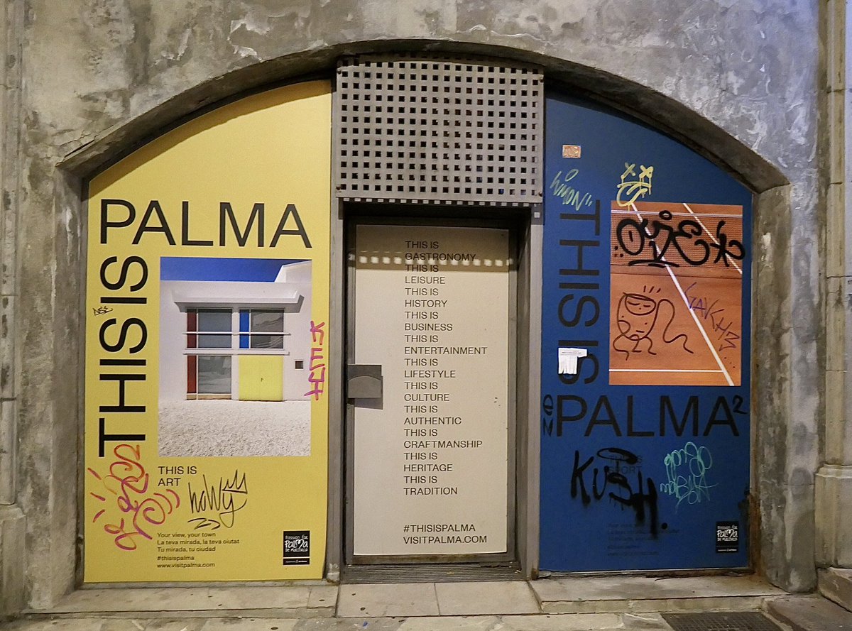 ppalonsog's tweet photo. Exacto, #ThisIsPalma . Ni adrede se describen mejor los grafiti basura que cubren #Palma #Mallorca .La alternativa del @ajuntpalma es que las víctimas paguen la limpieza, con ayudas parciales de nuestros impuestos. Descartan sanciones y que limpien los culpables #FelizJueves https://t.co/bX52uR2NiX