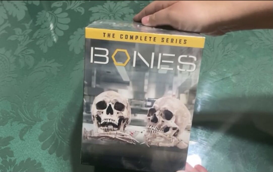 Bones: The Complete Series