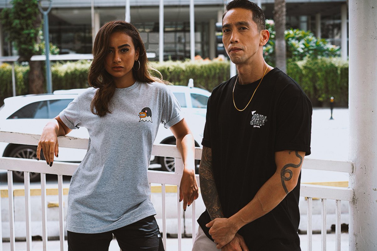 ourdailydoseid's tweet photo. @aglxyco x @jeffstaple @staplepigeon capsule collection is available in our Grand Indonesia, Senayan City, Mall Kelapa Gading, PIM II, and Summarecon Mall Bekasi stores.
⁠
#OurDailyDoseID #aglxyco #staplepigeon #aglxyxstaple #jeffstaple #newyork #jakarta⁠ https://t.co/Mv1hpdXT7g