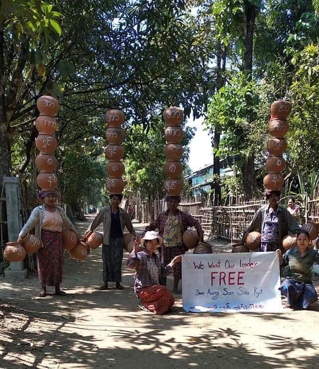 saintzapal's tweet photo. FIGHT FOR DEMOCRACY
#WhatsHappeningInMyanmar
#SaveMyanmar https://t.co/7Bywkjo5gP