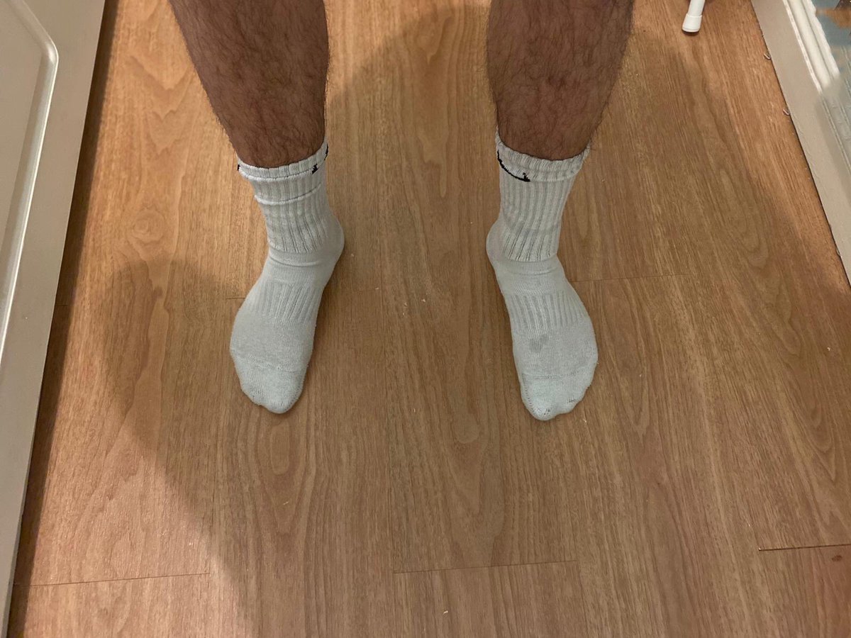 willhunguk's tweet photo. Sweaty boxers and cock after my run #feetcommunity #feet #FeetAddicted #cashapp #findom #gayfeet #onlyfansmodels #alphamale #cashmaster #sweatyfeet #sockforsale #boxersbriefs #usedsocks #usedunderwear https://t.co/7imskok89k