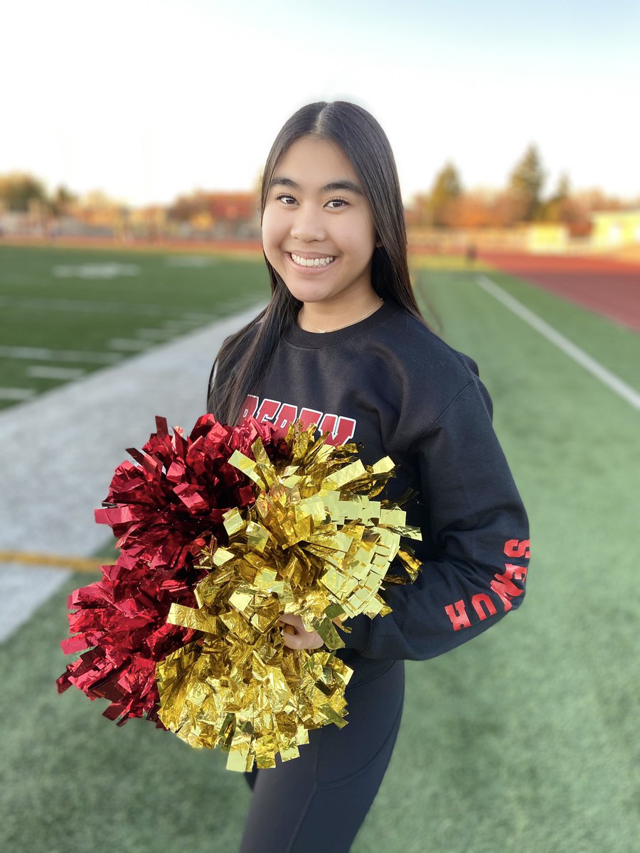 Meet the Varsity team! 🦁
Elyssa Magsayo ❤️
Senior 🎓
Base/Tumbler 💪🏼💫
Fun Fact: “I love to travel and experience new things.” ✈️🌎
