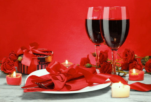 WineRacksMarcus's tweet photo. Some Wine Pairing thoughts for your Valentines Dinner: 
• Serve red wines with red meat or heavy dishes.
• Serve white wines and Champagne with poultry, fish, or vegetables.
• Serve sweet wines with dessert. 
#ValnetinesDay #WinePairings #ValentinesDinner #WineRacksbyMarcus https://t.co/Mftv3rsYCP