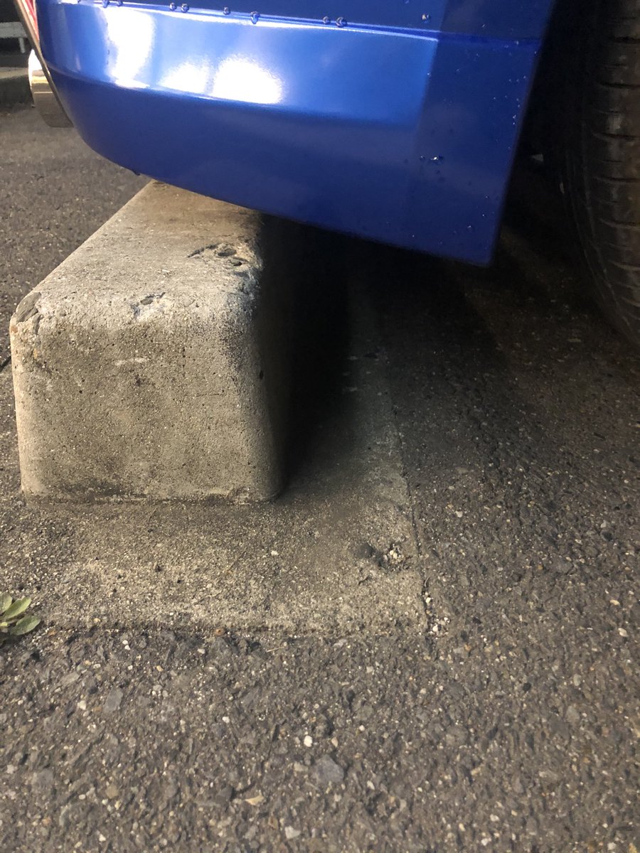 これ一番後ろまで行ったらもげてたやつやwww