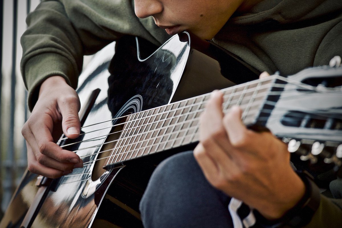 guitar, guitarist, musical instrument