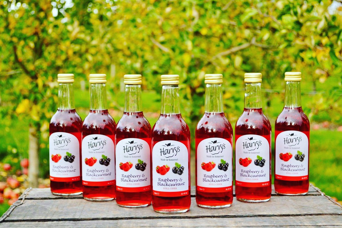Feeling fruity for Valentines? Why not stop by the farm Friday or Saturday and pick up one of our delicious 330ml fruit cider bottles to share with that special someone. #ValentinesGifts #SomersetHour