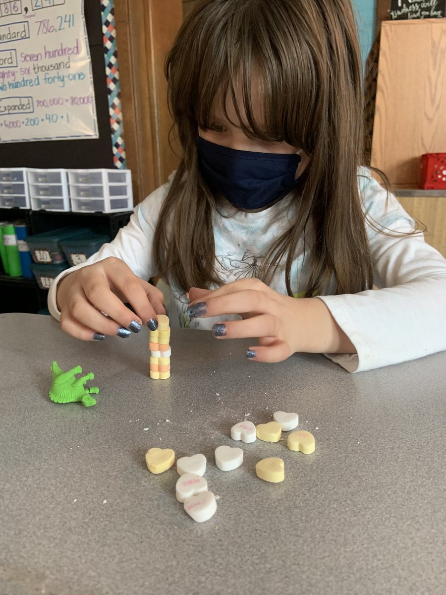 MrLeviSmith's tweet photo. #isd2ndgrade @lufflions celebrated Valentine’s Day with games, a craft, and tasty treats. We are so thankful for the amazing @LuffPTA for sponsoring these incredible days! #luffpride #isdstrong https://t.co/buNJ752UG9