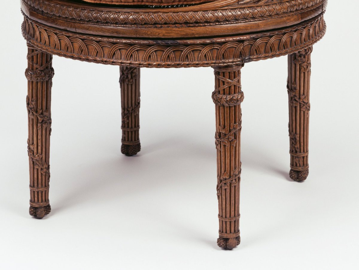 Reeded legs are the opposite of fluted legs, where the ridges are rounded outwards.And yes, those feet are tiny pinecones.