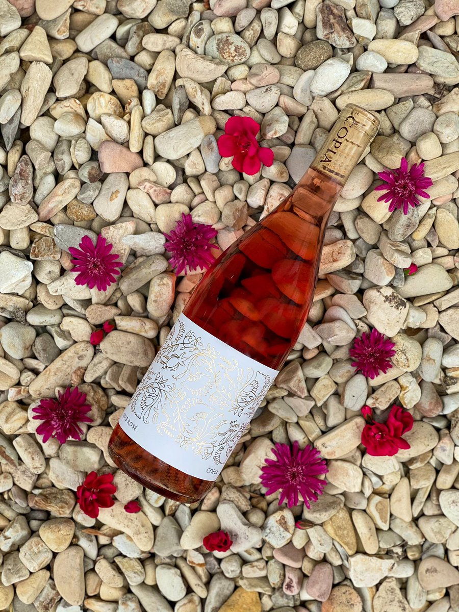 The final countdown for Valentine’s Day is here 🌹Can you think of a better way to keep it cliché than gifting Rosé? 

Our Rosé is a G-S-M and no wimpy pink; tangy raspberry abound and dance with a floral nose, white pepper and watermelon mingle on the palate #valentinesdaygift