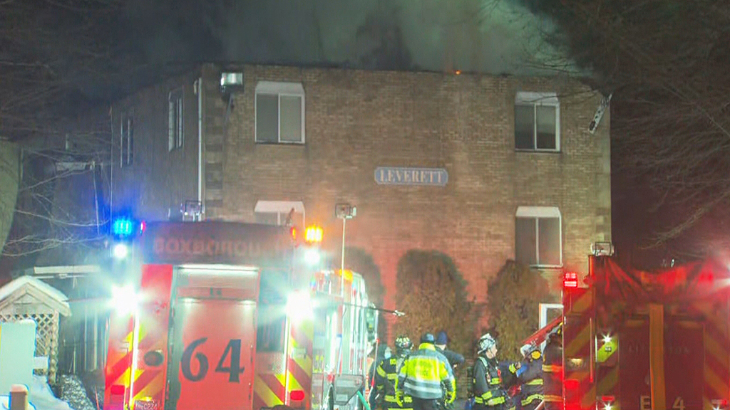MassDFS's tweet photo. #Boxboro Fire Chief Paul Fillebrown talked abt how imporant it is to respond immediately to a fire or smoke alarm. You may only have 1-3 minutes to escape a fire. Time is your enemy. Get out and stay out! @wbz @KenMacWBZ https://t.co/zIV7pVig4j https://t.co/YdwYiZDeOh