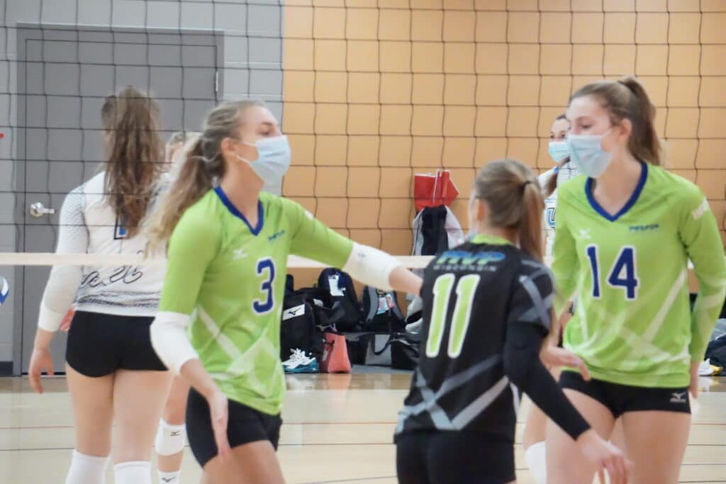PrepDigIA's tweet photo. 17 Premier Out of State Prospects Coming To St. Louis 

@katherinekouba9
@aoifetreacy10

https://t.co/WW61ZhO0An https://t.co/11gxMHcgqw