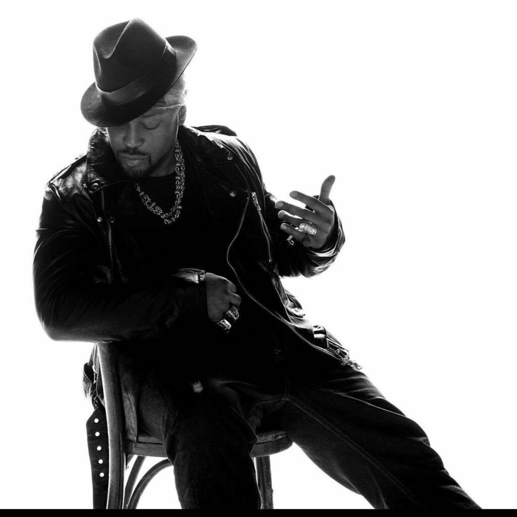 Singer D Angelo turns 47 today. Happy birthday to king of asking How Does It Feel!  