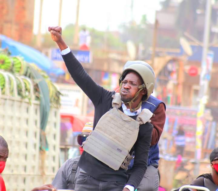 nxsxwxli's tweet photo. if you see this tweet, retweet with a photo(s) of bobi wine. it's his birthday today. keep it going ✊☂️ https://t.co/dHwaGJPQ0Q