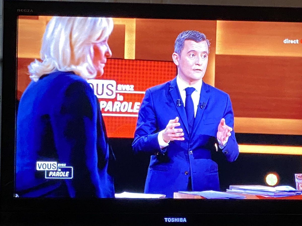nadine__morano's tweet photo. Débat tellement révélateur...qu’il ne faut ni l’un ni l’autre pour sauver l’identité de la France ! #Valp https://t.co/prLDb4Ntfy