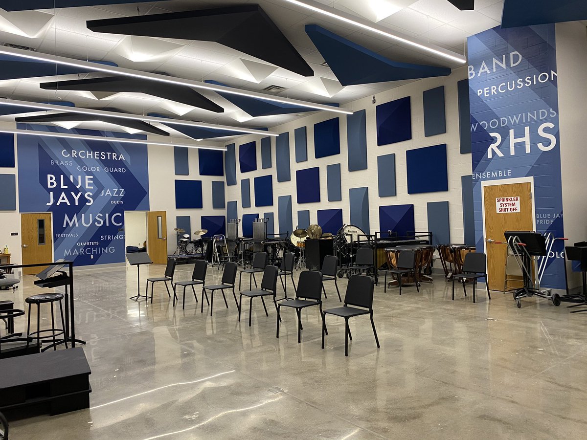 Raytown_Orch's tweet photo. Past...  and Present....  Kids are coming back after almost a year on March 1st!! https://t.co/EpWyG6gP0j