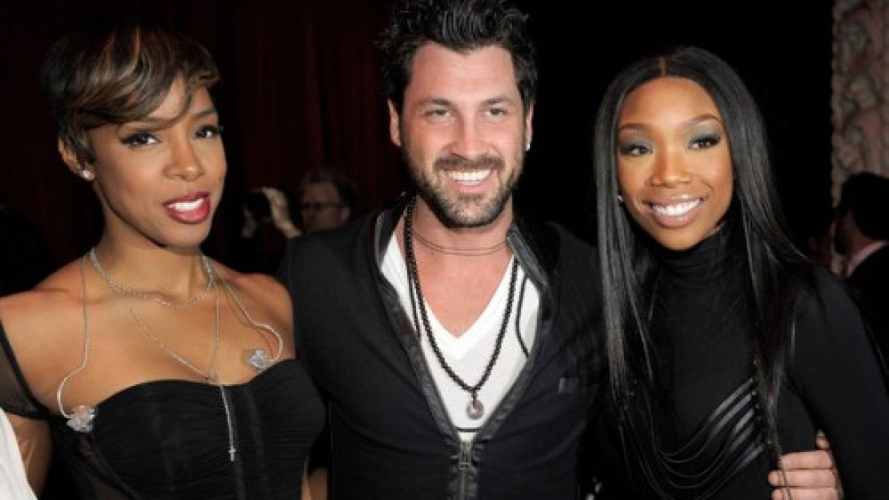 Happy birthday brandy and Kelly Rowland 