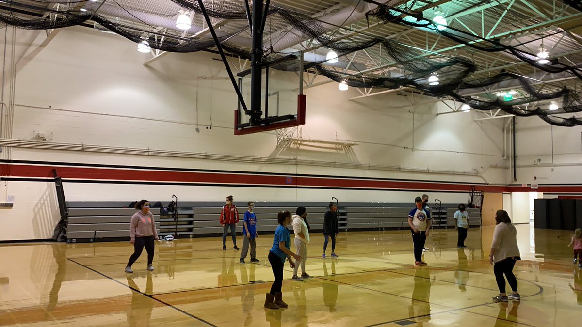 GCHSActivities's tweet photo. Hoops time for Special Olympics! https://t.co/t01ul5mj24