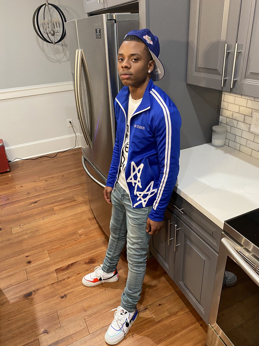 TrellM3's tweet image. They ain’t gotta see us when we T up they don’t kno it all..