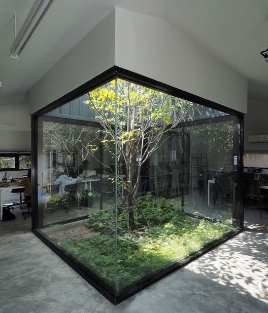INTERIORPORN1's tweet image. Ok, I need an indoor garden in my home