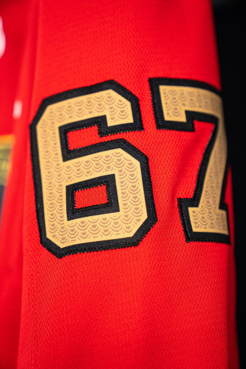 GoldenKnights's tweet photo. Gonna look great during warmups tonight 😁

Here’s how you can get your hands on a player-worn Chinese New Year jersey tonight 👉 https://t.co/aIfU9OPlQh https://t.co/p91Neui9dU