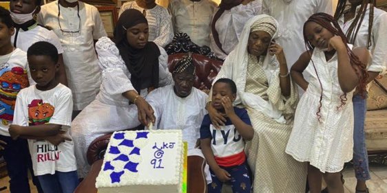 He was happily married to his lifelong companion, Alhaja Abimbola Sikirat Jakande. They have successful children in different walks of life.