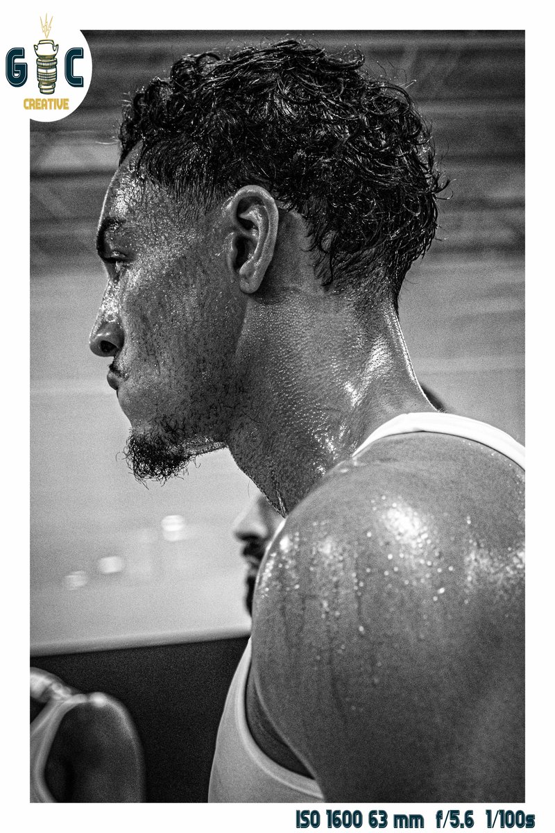 Today's photo of the day is a black & white portrait of basketball player George Graham.  Graham has previously played for semi pro team Syracuse Stallions and looks to return for another season. https://t.co/mkC3OLre5z